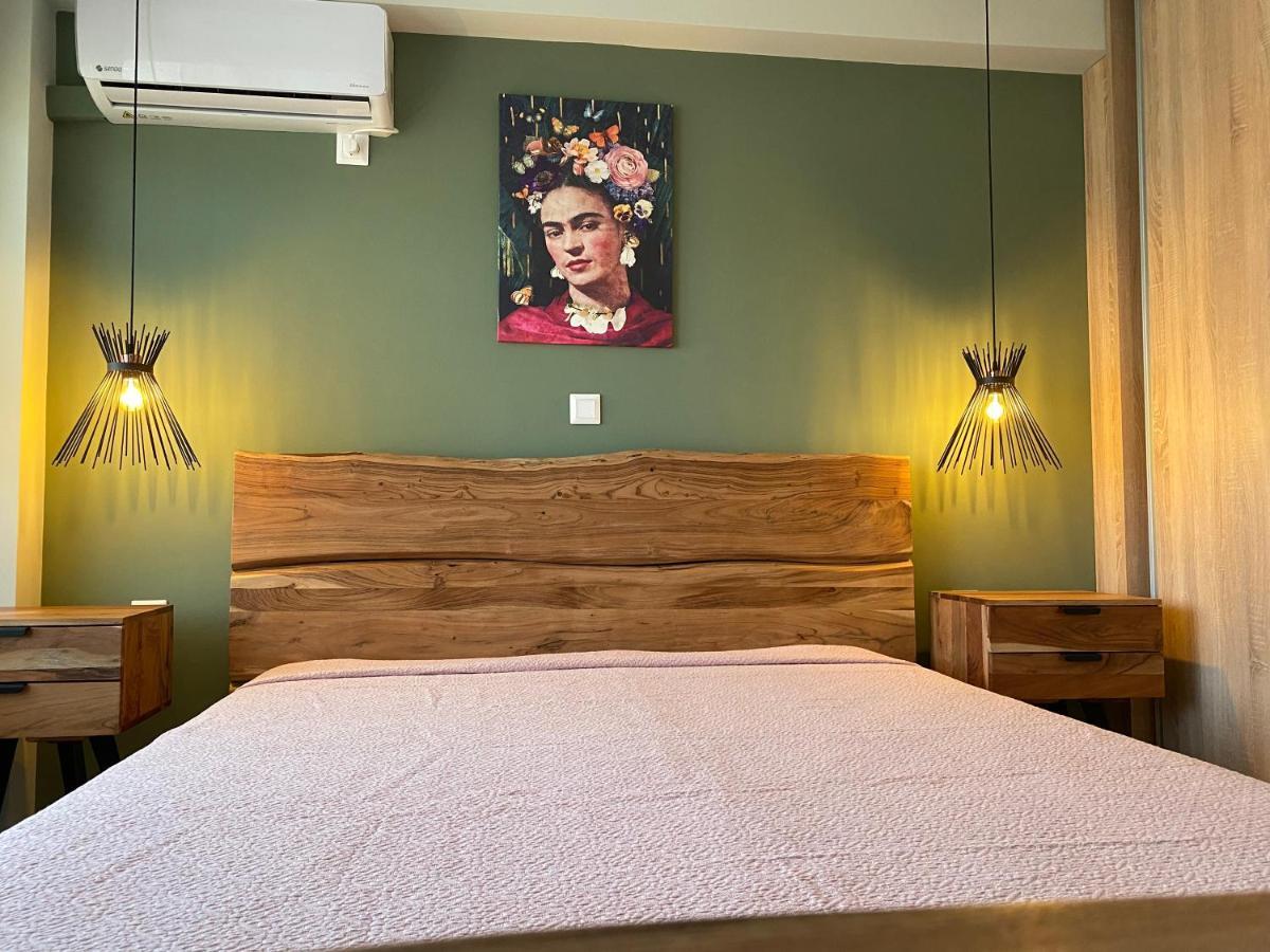 Lépedha Mirovigli Family Rooms מראה חיצוני תמונה